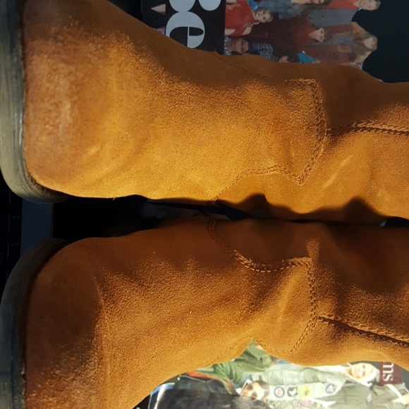 DV Suede Riding Boot - Picture 6 of 7